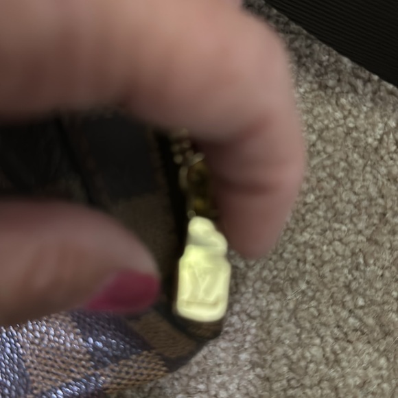 AUTHENTIC Louis Vuitton. Very good condition. - Picture 5 of 5